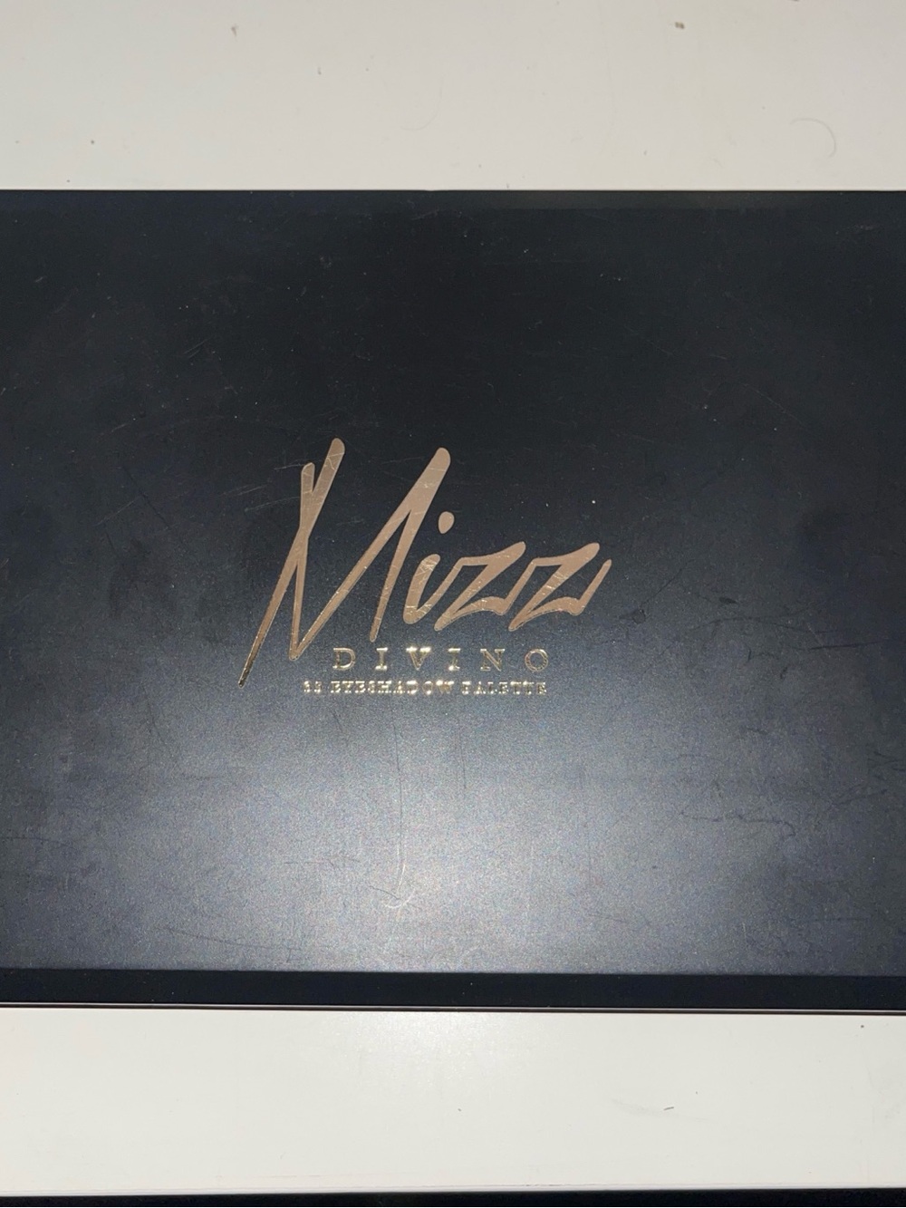 Nizza Divino Black Box with Gold Logo